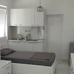 Golem Apartment *