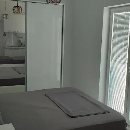 Lejlighed Golem Apartment *