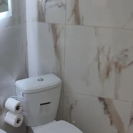 公寓 Golem Apartment 格勒姆