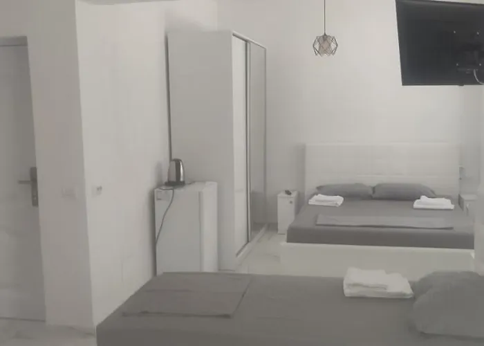 Golem Apartment * 格勒姆