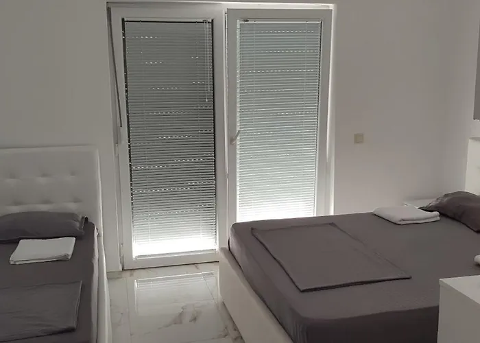 公寓 Golem Apartment